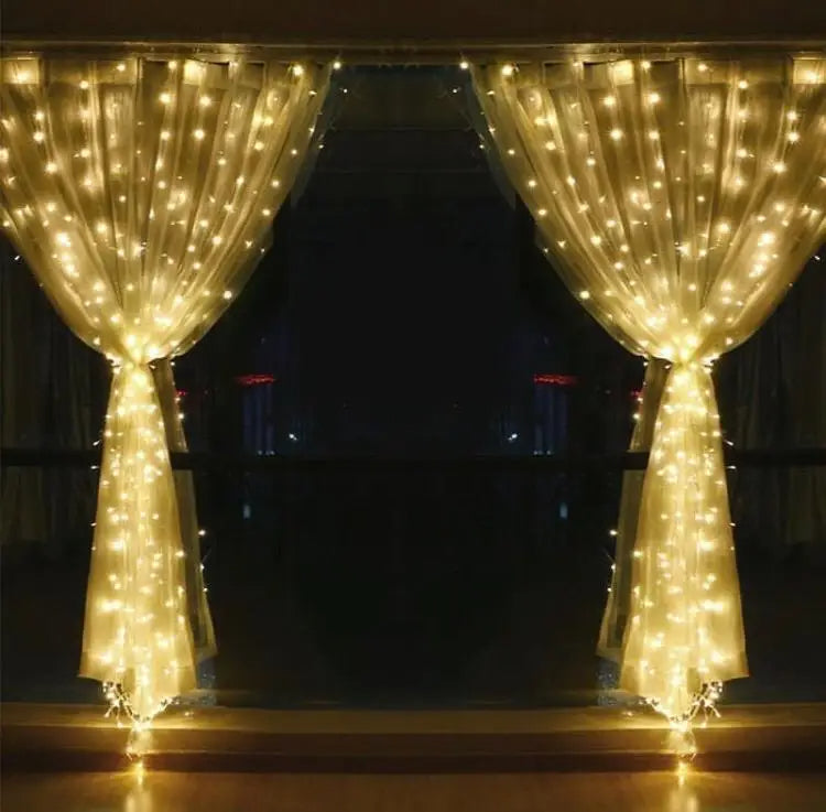 Светеща LED завеса със 120лед светлини