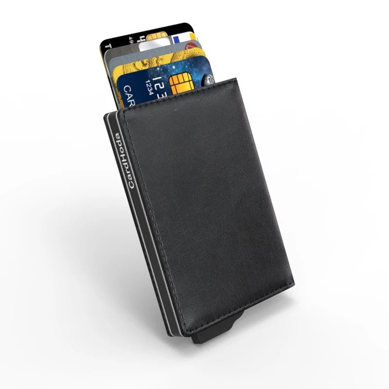 Кожен твърд калъф с RFID защита